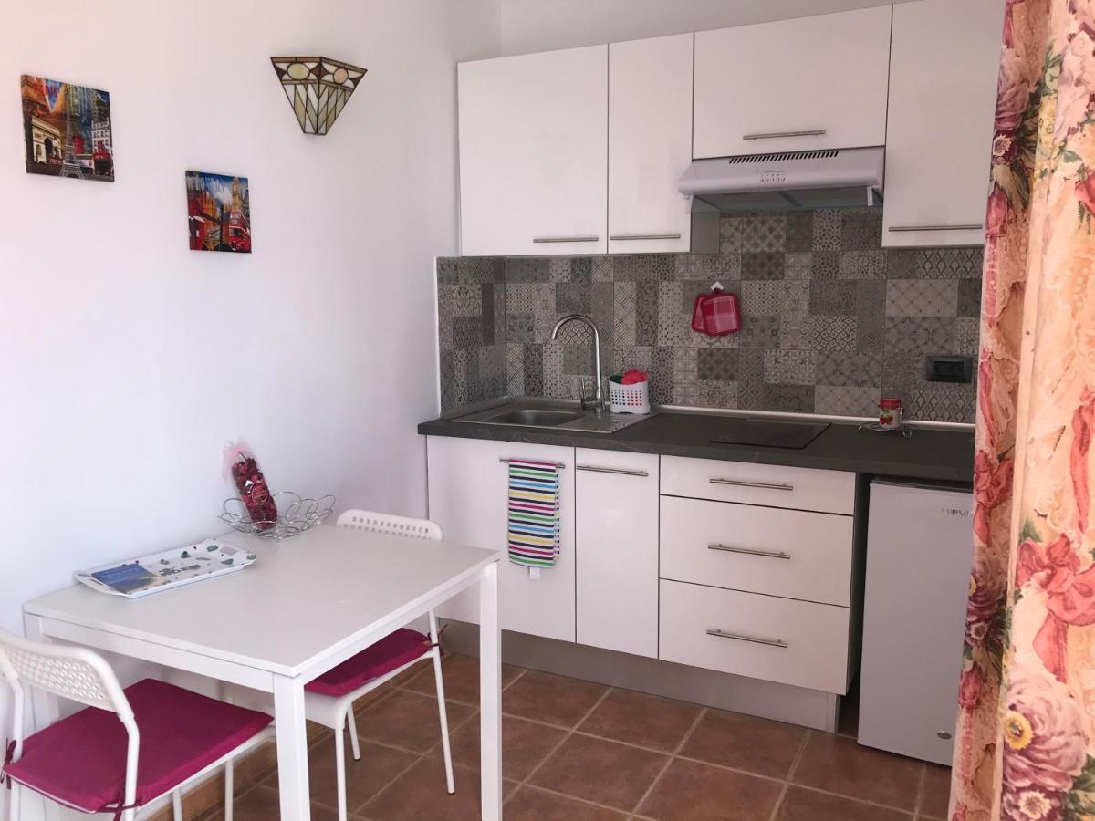 Casaenos Apartment กรานาดิลญา เด อาโบนา ภายนอก รูปภาพ